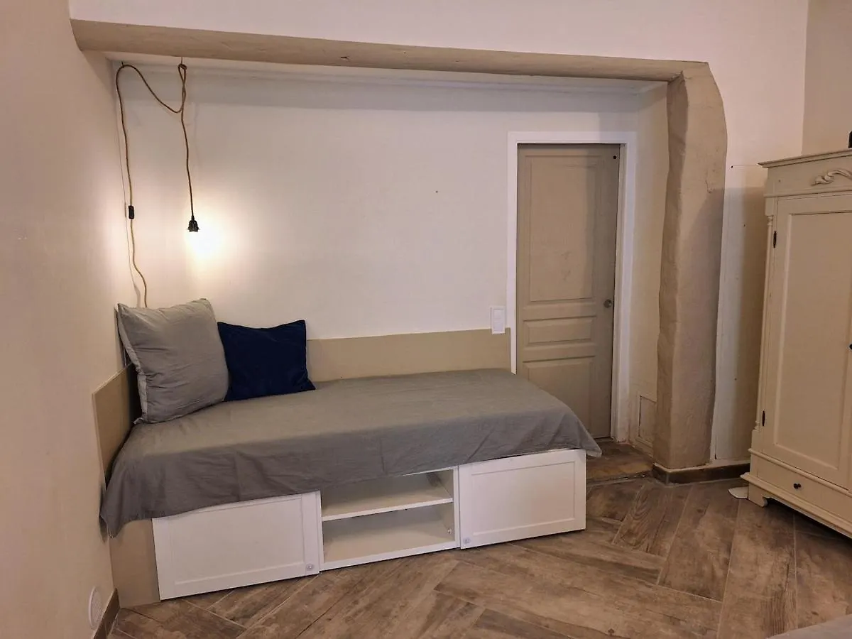 Vue Et Charme Provencal A Biot - La Maison Du Mitan 0*,