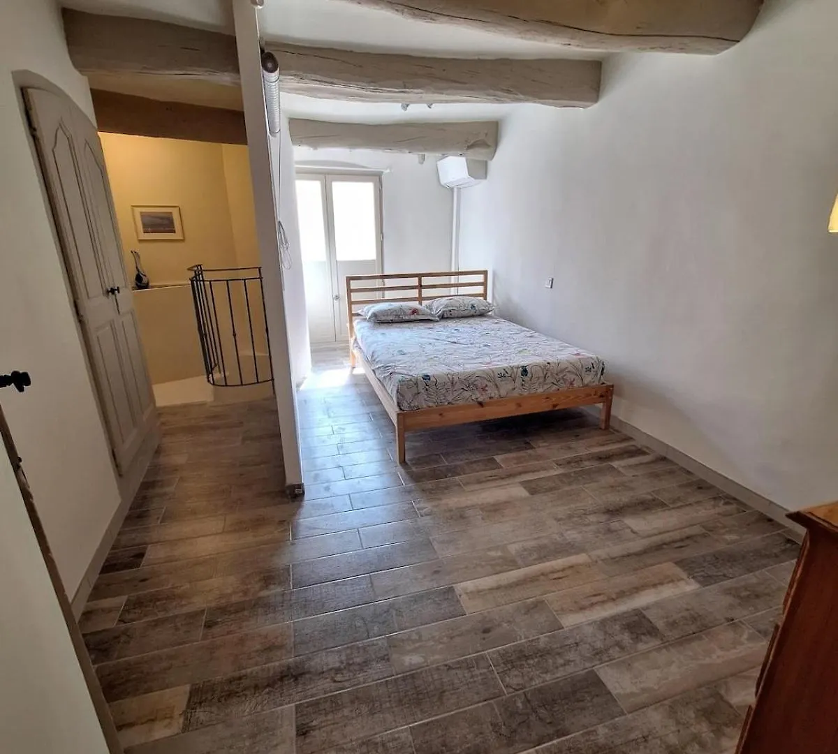 Vue Et Charme Provencal A Biot - La Maison Du Mitan 0*,